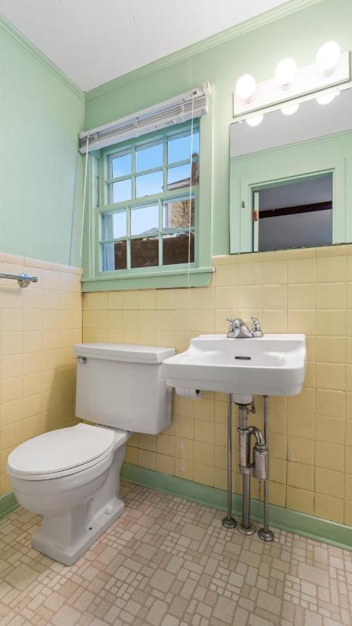 בוטביי הארבור Mid-Town Motel מראה חיצוני תמונה